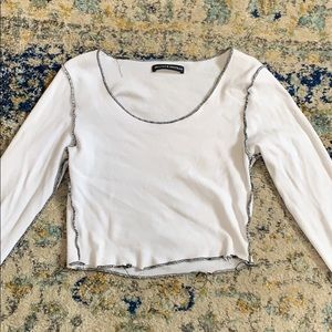 ☆brandy Melville long sleeve shirt!!